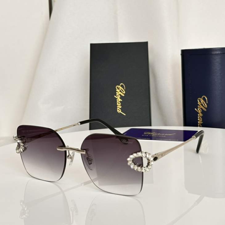 Picture of Chopard Sunglasses _SKUfw79399164fw